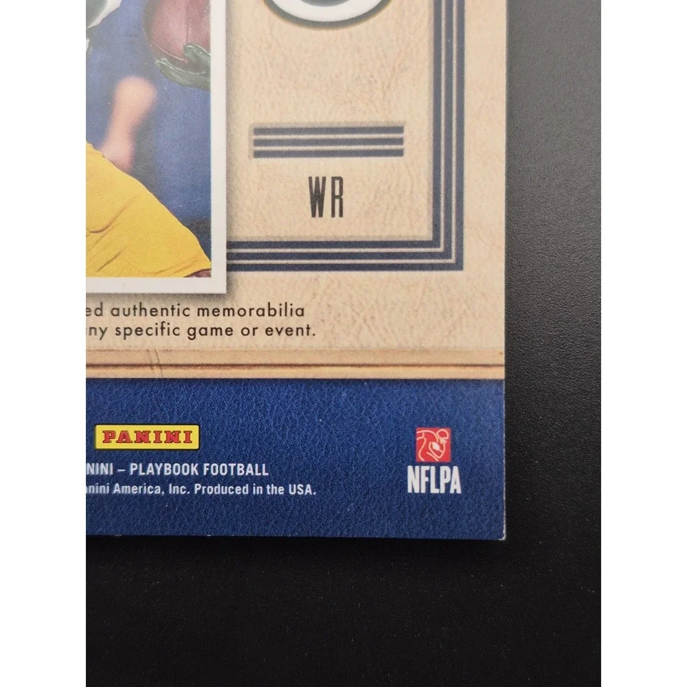 2022 Panini Playbook Romeo Doubs #YS-40 Yearbook Swatches Green /25 (MEM, RC)